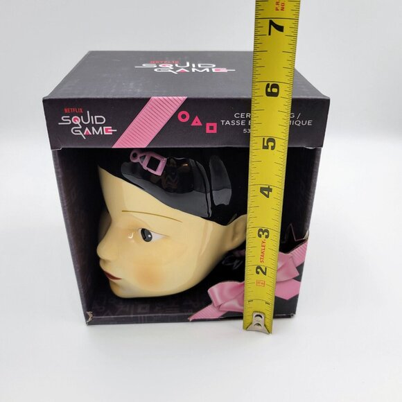 Squid Game Young-Hee Netflix Doll Ceramic Mug 18 oz NIB Cup Read - Picture 5 of 6